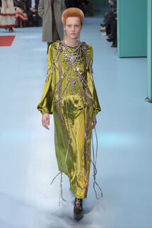 Gucci Fall 2018 Ready-to-Wear , Гуччи осень зима 2018 , Fashion show , неделя моды в Милане , MFW , Mainstyles